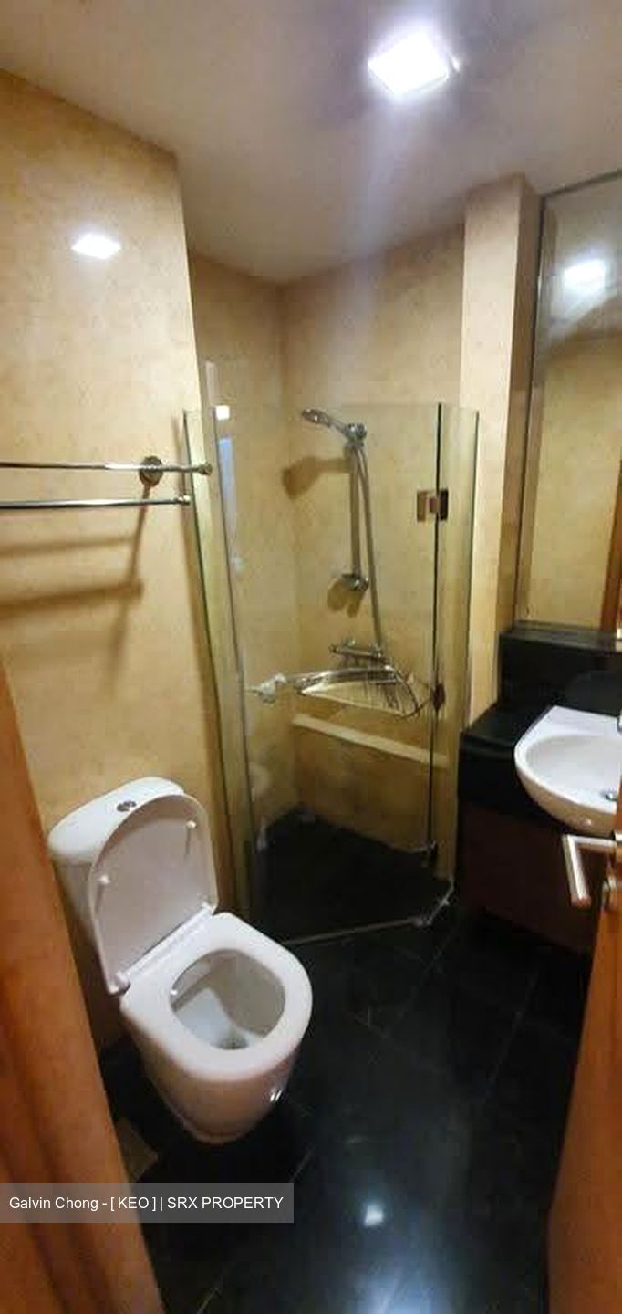 The Waterina (D14), Apartment #613210461